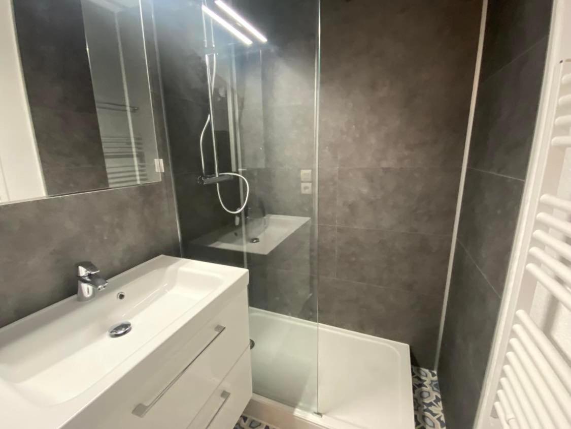 Appartement Cosy Avec Piscine, Acces Direct Plage 拉卡诺 外观 照片